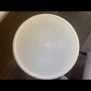 12” round Tupperware container